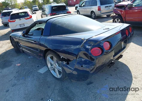 1999 Chevrolet Corvette z USA, uszkodzony, nr VIN 1G1YY22G4X5131455